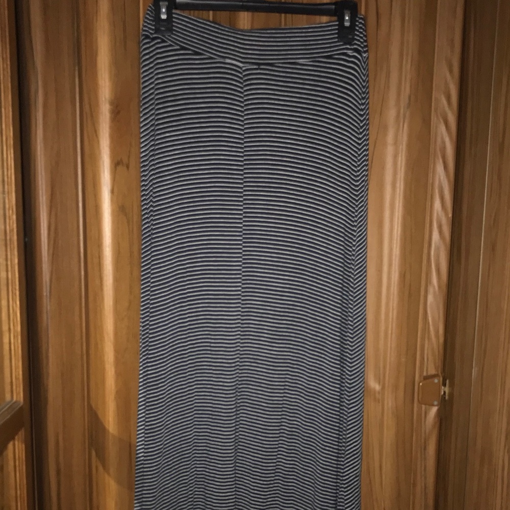 Brandy Melville Maxi Skirt